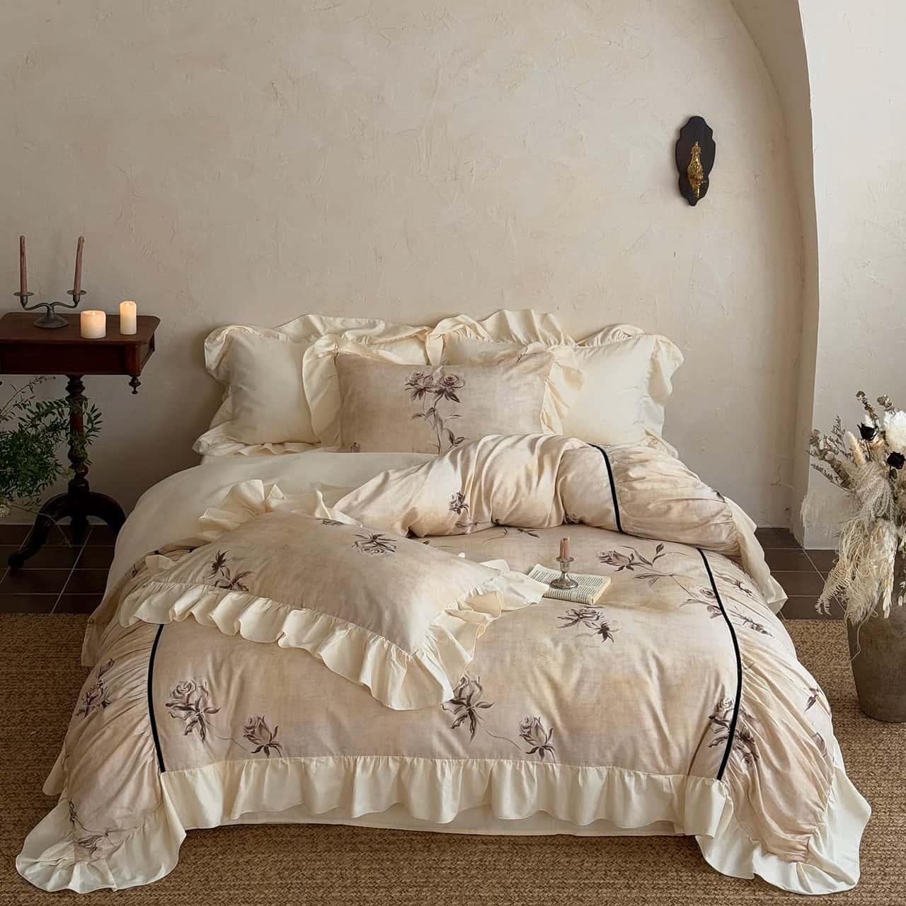 Texihome Vintage Rose Duvet Cover Set with Ruffled Edges - Main Image