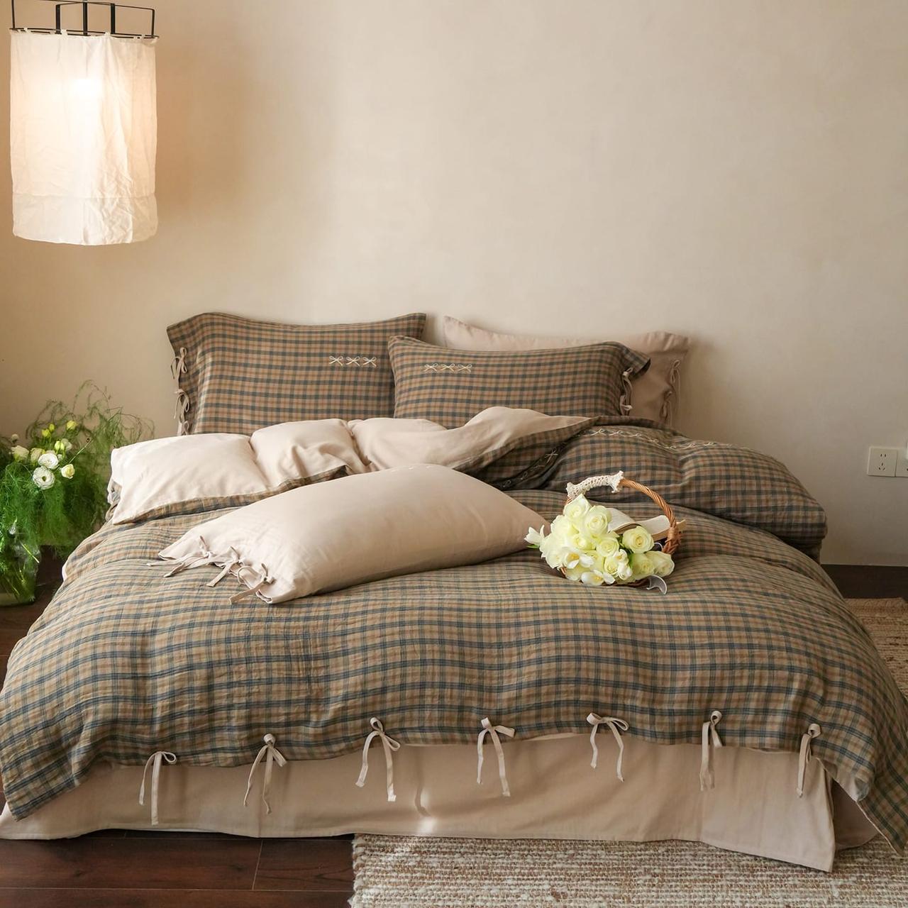 Rustic Plaid Duvet Cover Set with Tie Closures