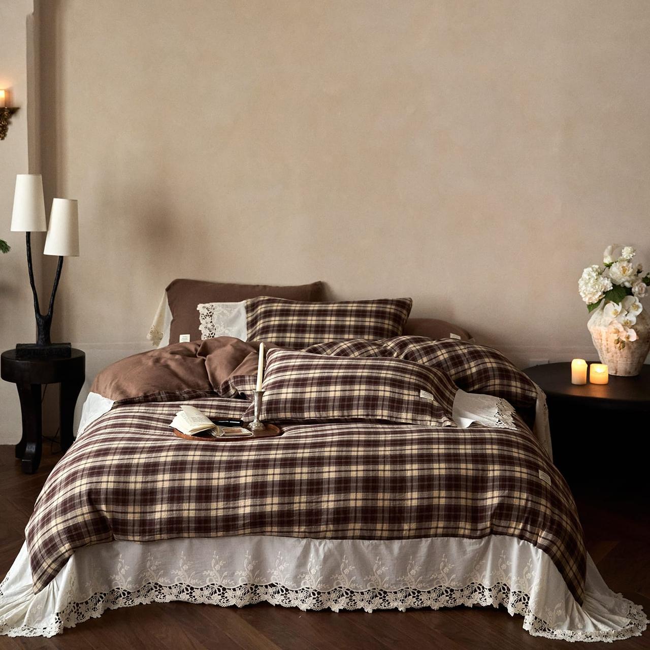 Vintage Brown Plaid Duvet Cover Set with Lace Trim
