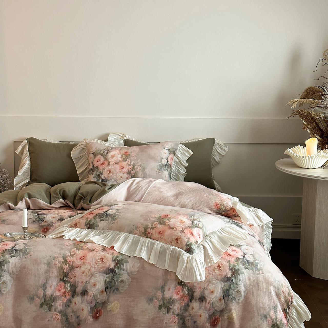 Vintage Floral Duvet Cover Set with Ruffled Edges