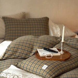 Texihome Vintage Plaid Bedding Set with Embroidered Lace Trim - Image 7
